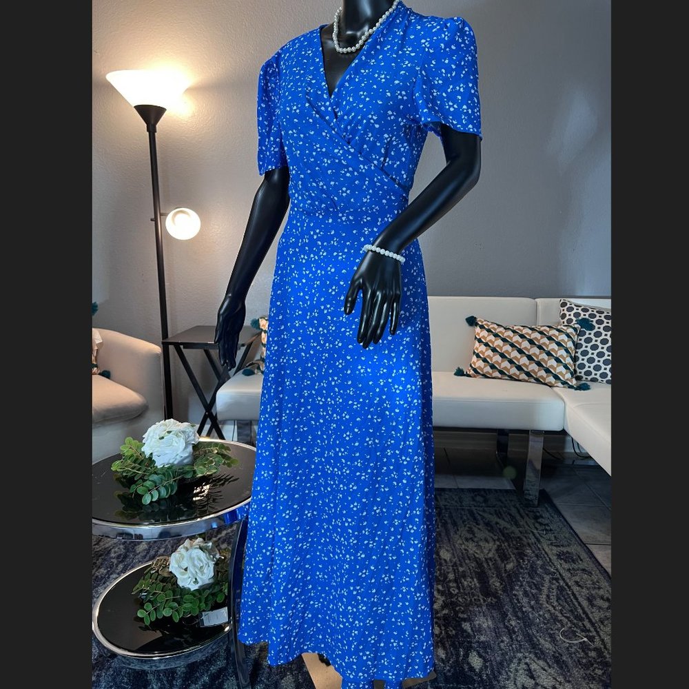 Blue dress